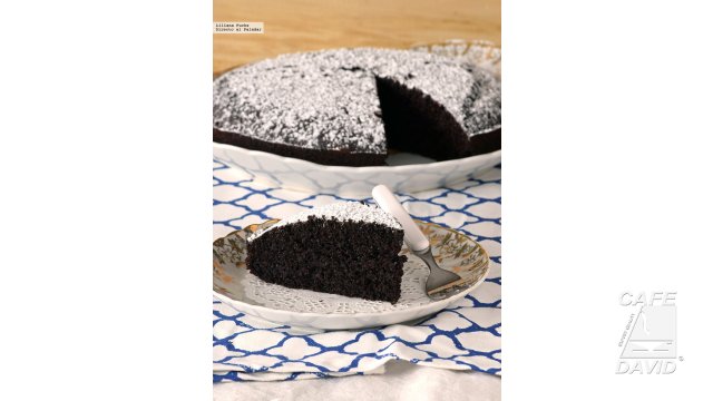 Pastel vegano de chocolate y café: